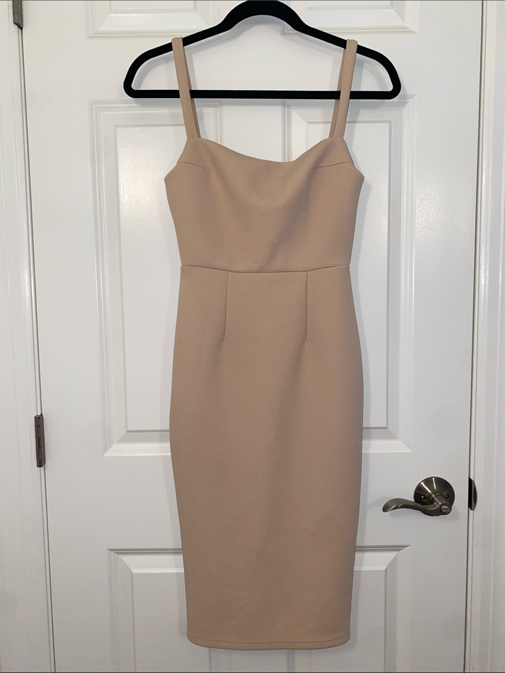 Here Comes the Sun Sleeveless Beige Sheath Dress size small